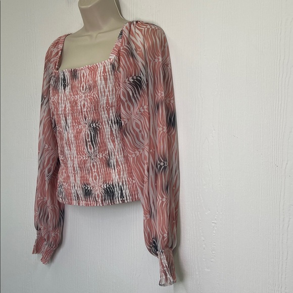 Anthropologie - Rouen Coral Watercolor Abstract Smocked Square Neck Blouse Med - Picture 6 of 11